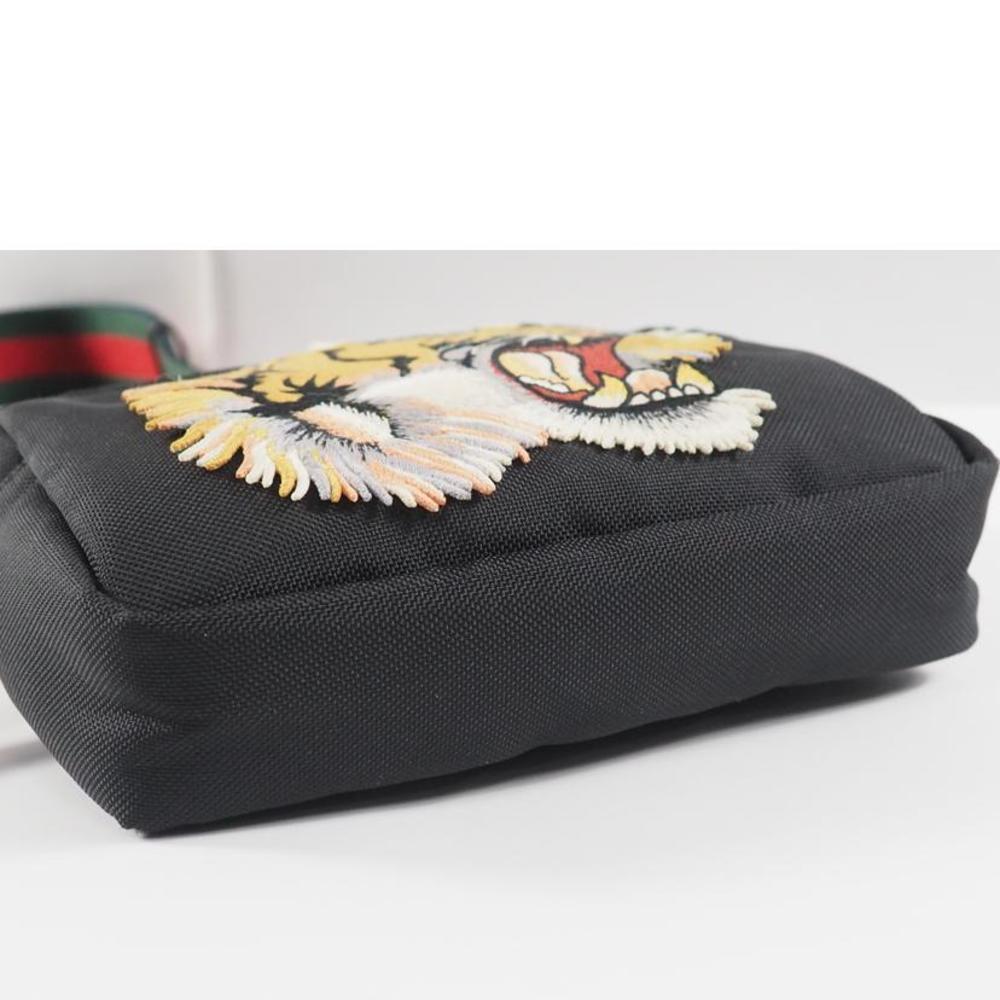 GUCCI Embroidered Tiger Body Bag - Picture 5 of 8